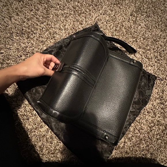 Gucci clutch with wristlet strap - Picture 9 of 15